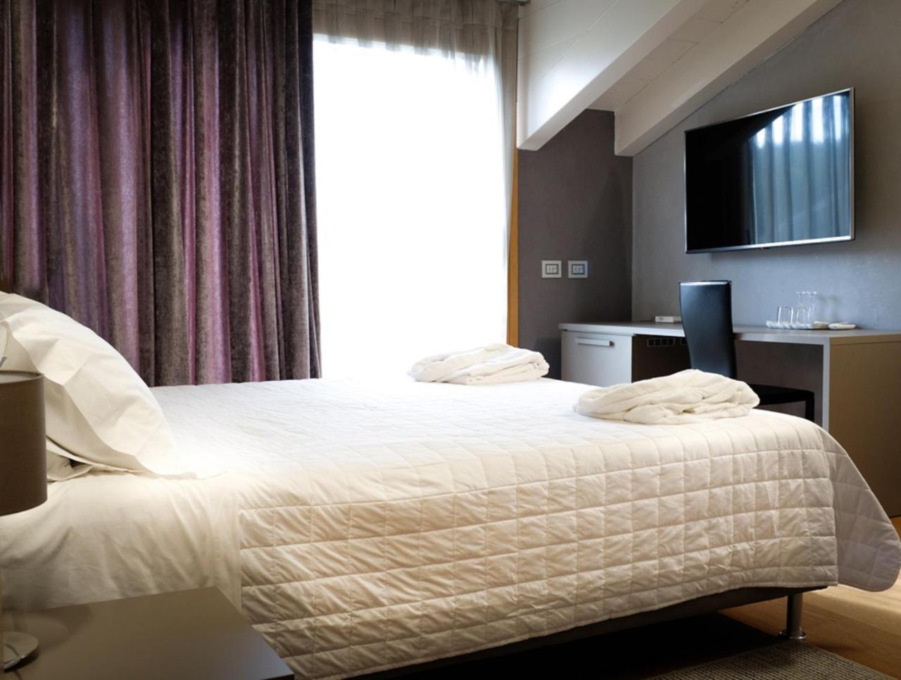 페스키에라델가르다 Sweet Life B&B 외부 사진